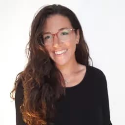 Carlota Álvarez